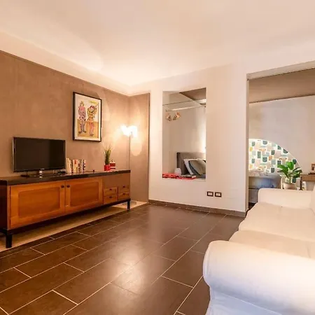 Alice-belle Epoque Cozy Retreat In Heart Of Appartement *